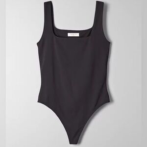 3 for $20 🔥 Aritzia Babaton Contour Tank bodysuit, size S